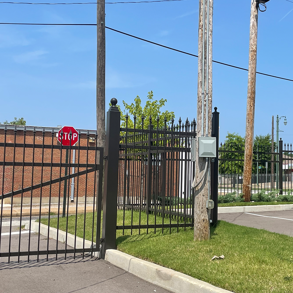commercial-iron-fencing-Memphis-4